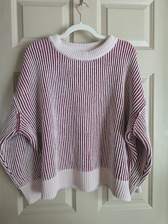 Zenana Outfitters Sweaters - Zenana Outfitters Pink and Burgundy Ribbed Stripe Crewneck Sweater S/M